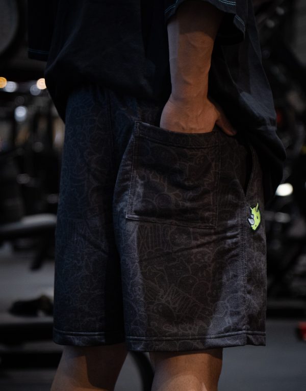 Bermuda Moletom Full Print (BLACK) - Imagem 7